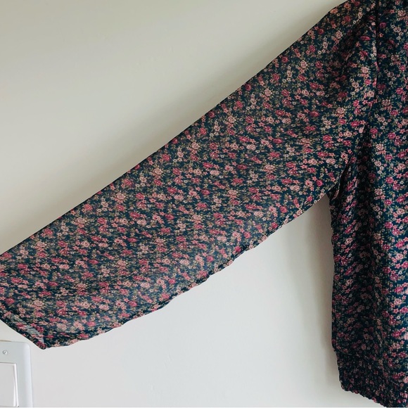 American Eagle Floral Tie Front Floral Button Dwn Blouse Smocked Waist Top Sz S - Picture 5 of 14